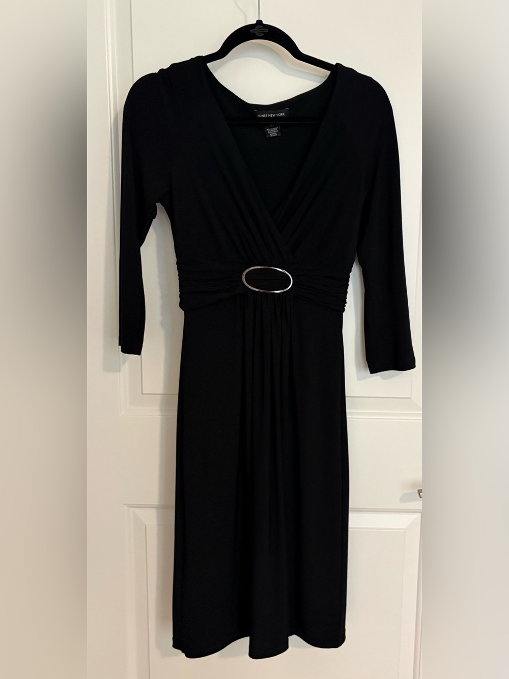 Jones New York Black Long-Sleeve Dress with Silver Buckle